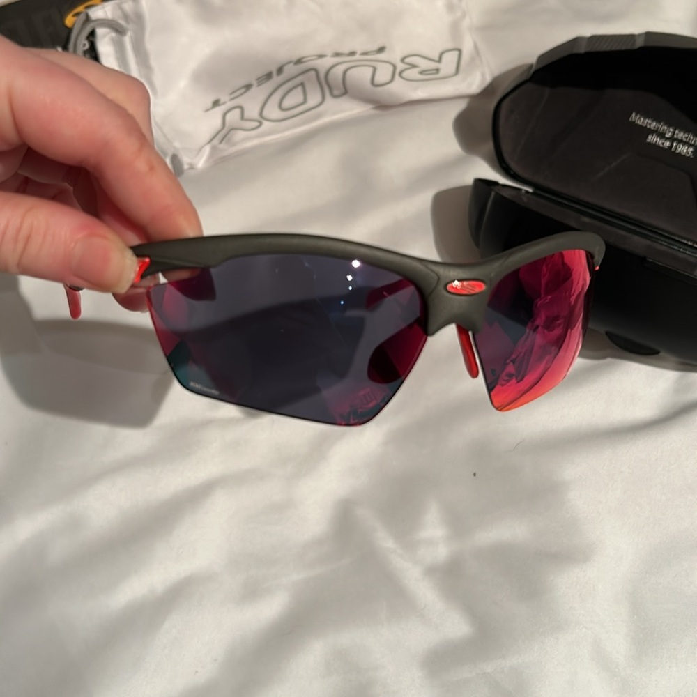Rudy project red graphite glasses. Frame 3-N Orange and ruby fluorescent glasses
